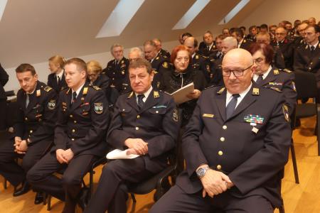 SKUPŠČINA GZ CERKNICA 03 FOTO LJUBO VUKELIČ